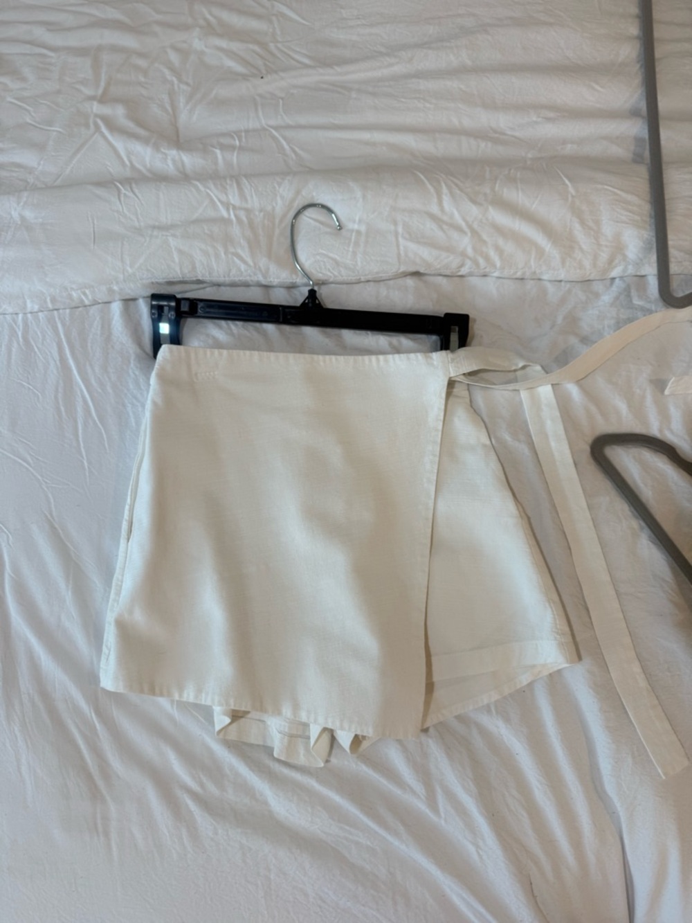 Women's white Wrap Shorts - Lightweight Summer Skort